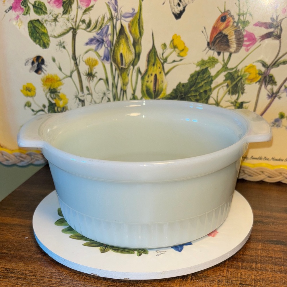 1950’s Classic White MilkGlass Fireking